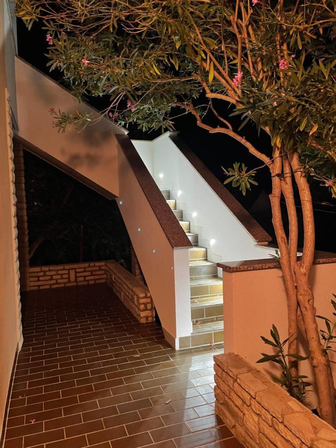 ポヴリャナHouse Susecアパートメント エクステリア 写真